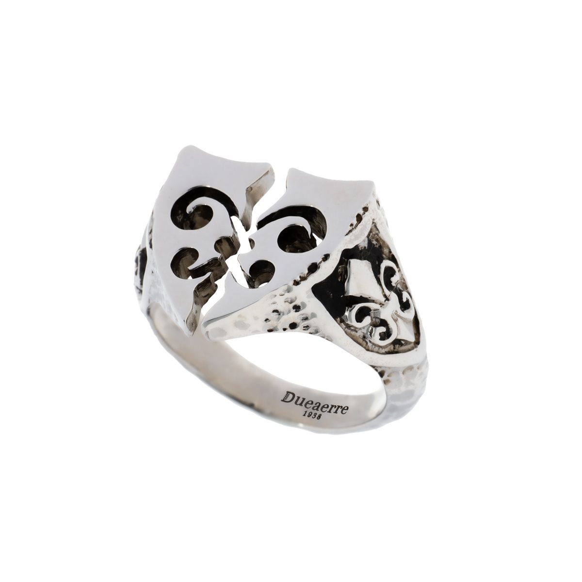 Anello chevalier rock giglio realizzato in argento  925 dal brand dueaerre 1938